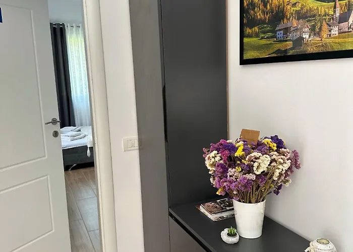 Lexhulo Room's * Domje