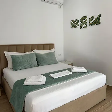 Lexhulo Room's Apartmán